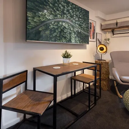 Eden's Peaceful Escape Apartament Kendal
